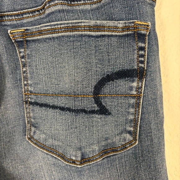 American Eagle Outfitters Women's Blue Jeans Size 10 Skinny Kick Medium Blue - Picture 4 of 8